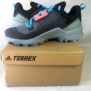 🦋 7.5 Adidas Women’s Terrex Swift R3 GTX Hiking Magic Core Black Gray Acid Red